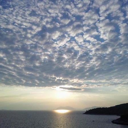 House On Punta Villa เวลาลูกา ภายนอก รูปภาพ